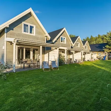 Zachodni Wiatr - Dom Fok Białogóra