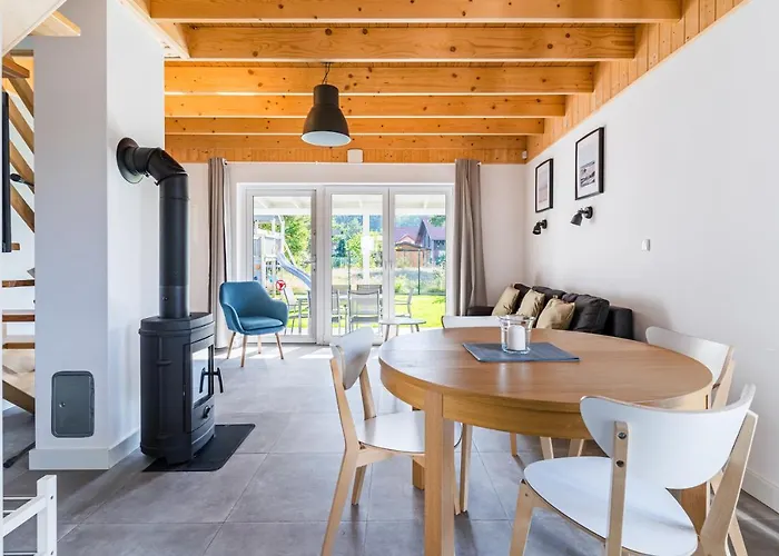 Zachodni Wiatr - Dom Fok Białogóra